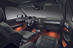 2017 Volvo XC40 image gallery