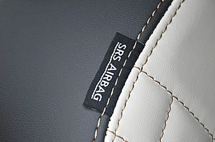 2017 Renault Captur image gallery