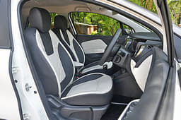 2017 Renault Captur image gallery