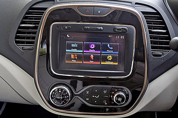 2017 Renault Captur image gallery