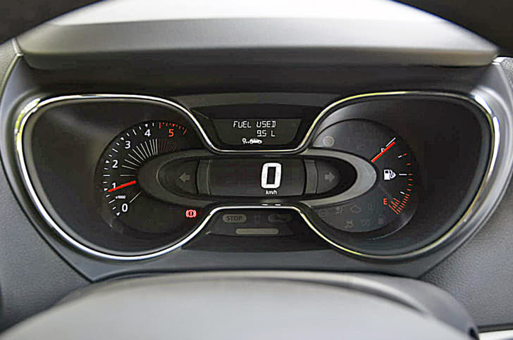 2017 Renault Captur image gallery