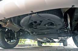 2017 Renault Captur image gallery