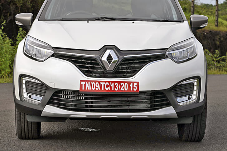 2017 Renault Captur image gallery