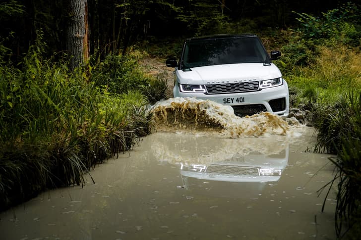 2018 Range Rover Sport facelift image gallery