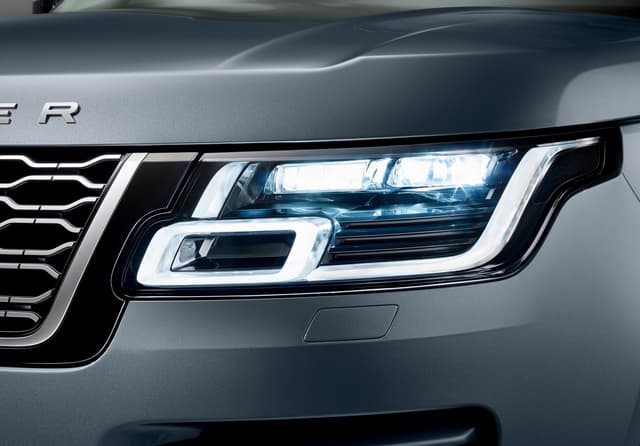 Headlight Image - 3930