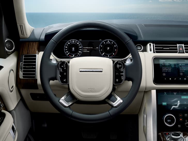 Range Rover facelift, P400e image gallery