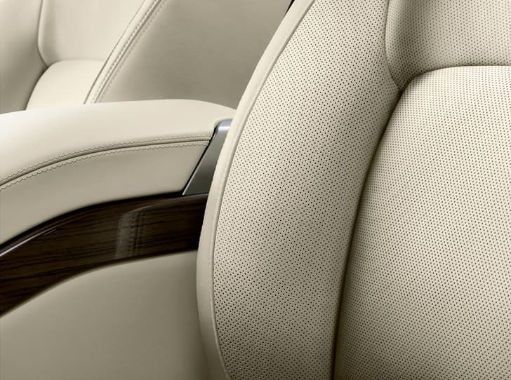 Range Rover facelift, P400e image gallery