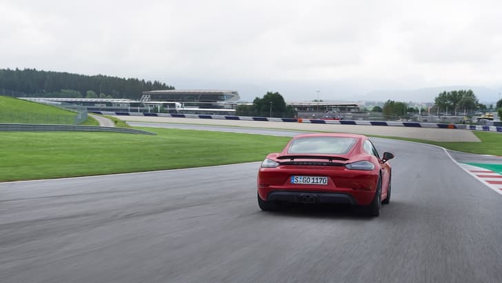 Porsche 718 Cayman GTS and Boxster GTS image gallery