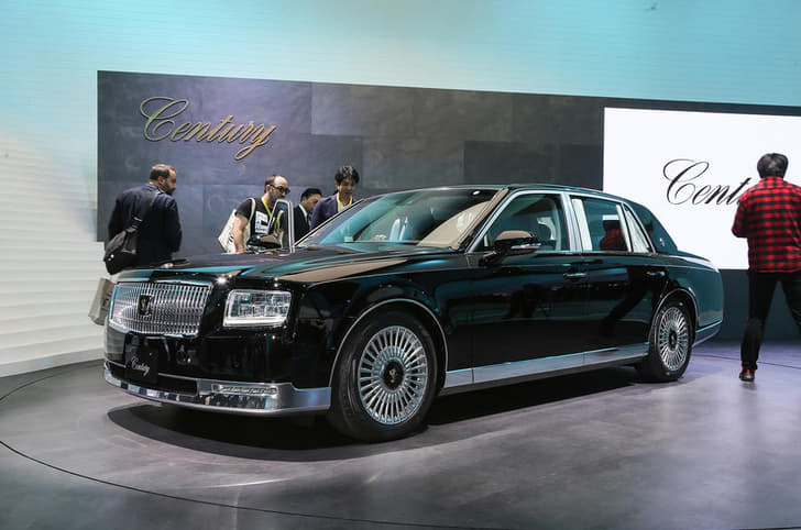 Toyota Century.