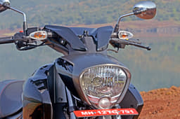 2017 Suzuki Intruder 150 image gallery 