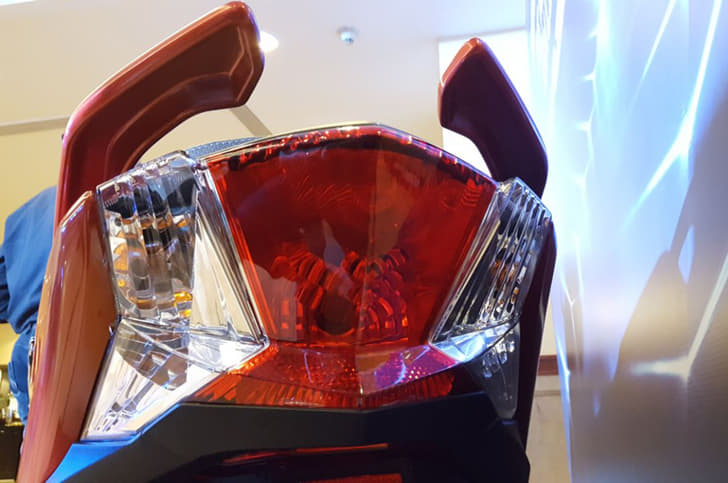 2017 Honda Grazia image gallery