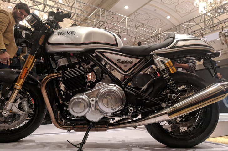 Norton Commando 961 Sport side view.