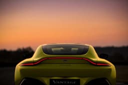 2018 Aston Martin Vantage image gallery