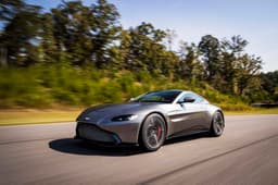 2018 Aston Martin Vantage image gallery