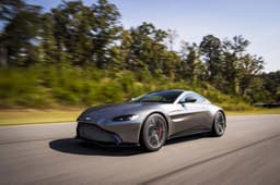 2018 Aston Martin Vantage image gallery