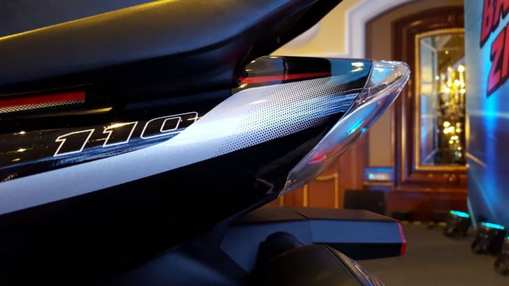 2018 Bajaj Discover 110 image gallery