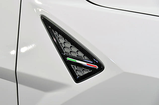 Body Colored Bumpers Image - 5150