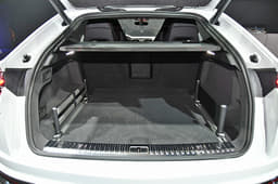 Lamborghini Urus Rear View Lamborghini Urus Rear View