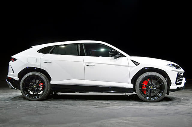 Alloy Wheels Image - 5080