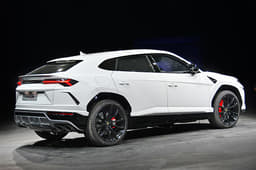Lamborghini Urus Rear View Lamborghini Urus Rear View