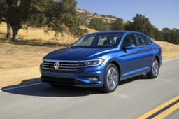 2018 Volkswagen Jetta image gallery