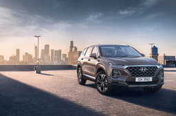 2019 Hyundai Santa Fe image gallery
