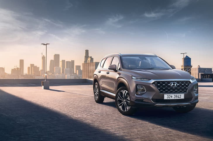 2019 Hyundai Santa Fe image gallery