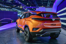 2018 Tata H5X SUV concept image gallery