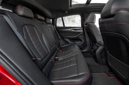 2018 BMW X4 SUV image gallery