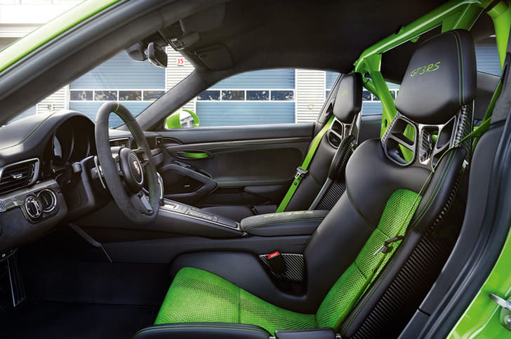 2018 Porsche 911 GT3 RS image gallery