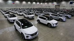 2018 Hyundai Santa Fe image gallery