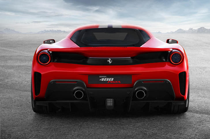 2018 Ferrari 488 Pista image gallery