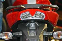 2018 TVS Apache RTR 160 4V image gallery