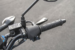 Lack of engine kill switch is disappointing to say the least. 
