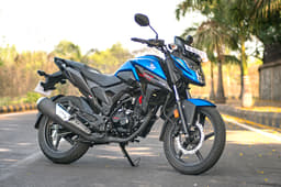 The sporty styling of the X Blade will turn many heads.