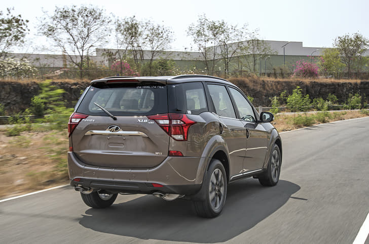 The heavily redesigned tailgate and new tail lamps give the XUV500 a more MPV-like appearance.