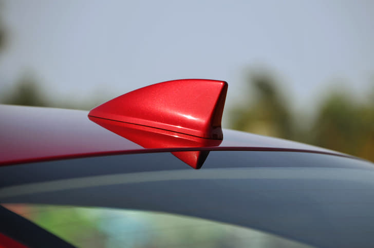 Honda Amaze Antenna