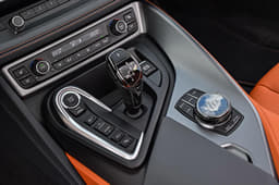 2018 BMW i8 Roadster image gallery
