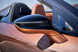 2018 BMW i8 Roadster image gallery
