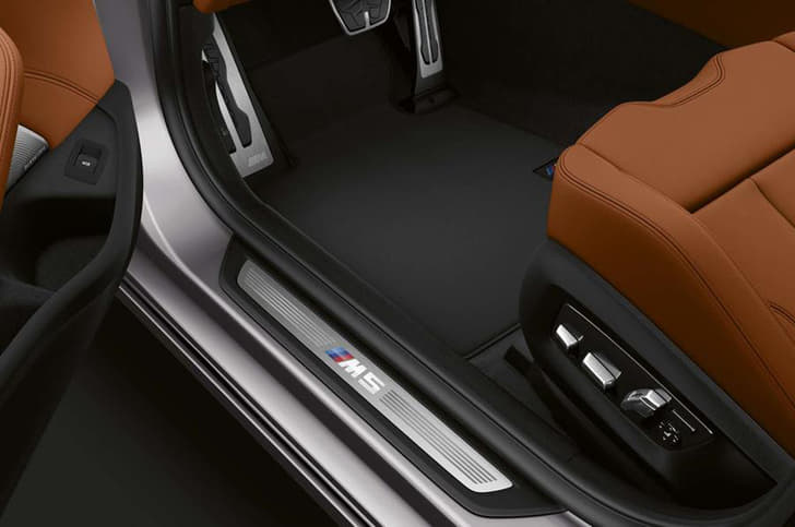 2018 BMW M5 Competition image gallery