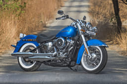 2018 Harley-Davidson Softail Deluxe image gallery