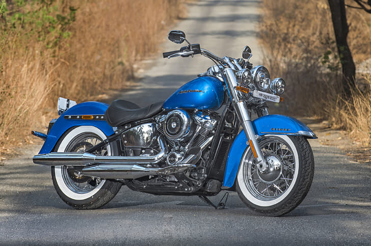 2018 Harley-Davidson Softail Deluxe image gallery