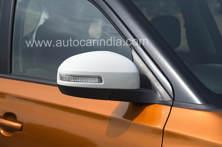 Dual-tone finish introduced on the AMT-equipped models.