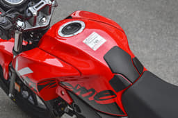 2018 Hero Xtreme 200R image gallery