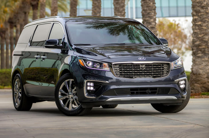 Kia Grand Carnival image gallery