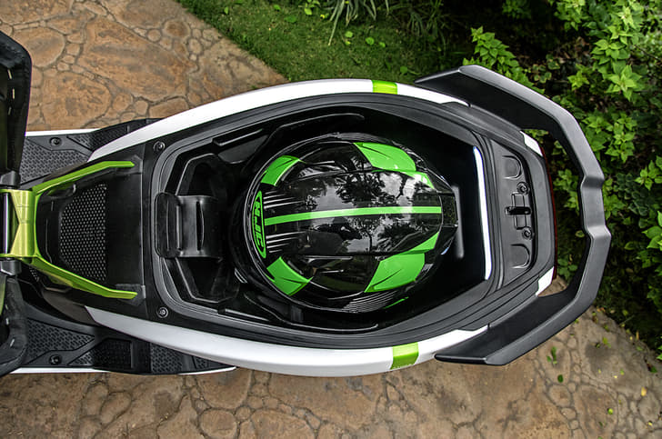 Storage bay can accommodate a full face helmet although not all shell sizes.