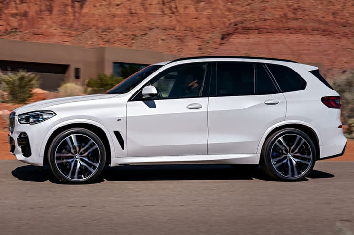 2019 BMW X5 image gallery