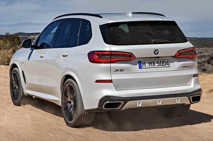 2019 BMW X5 image gallery