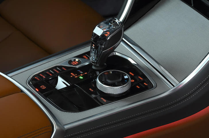 2018 BMW 8-series image gallery