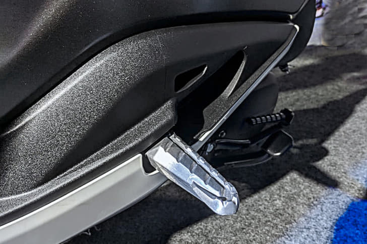 2018 Suzuki Burgman Street image gallery